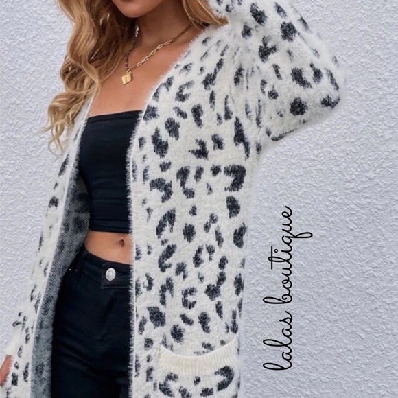 HP🥳~All Over Pattern Fluffy Knit Cardigan~ - Picture 2 of 9